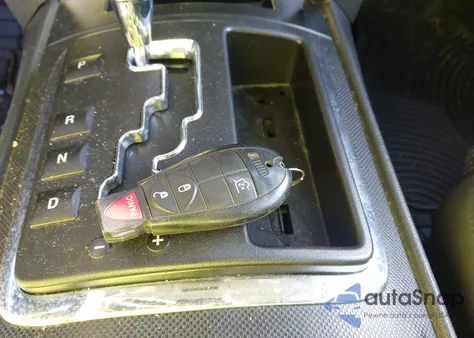 2008 Jeep Commander Sport from USA, damaged, VIN 1J8HG48K48C114520